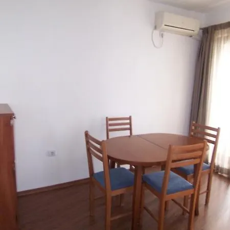 Apartman аheloy 79