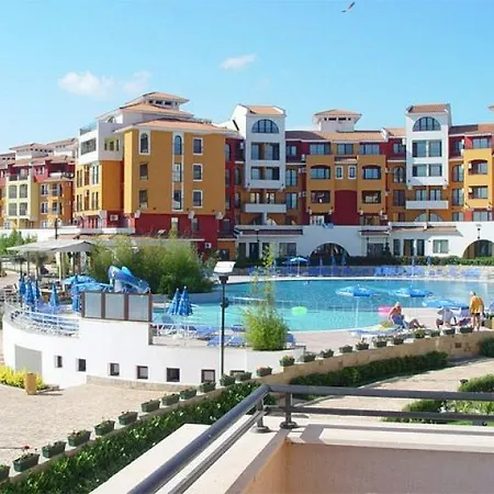 аheloy 79 Apartman