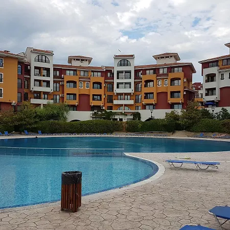 Apartman аheloy 79