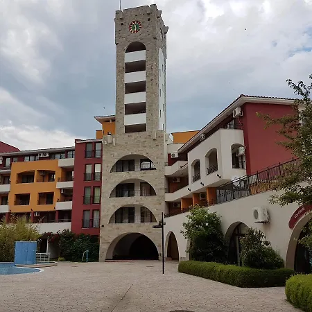 аheloy 79 Apartman *